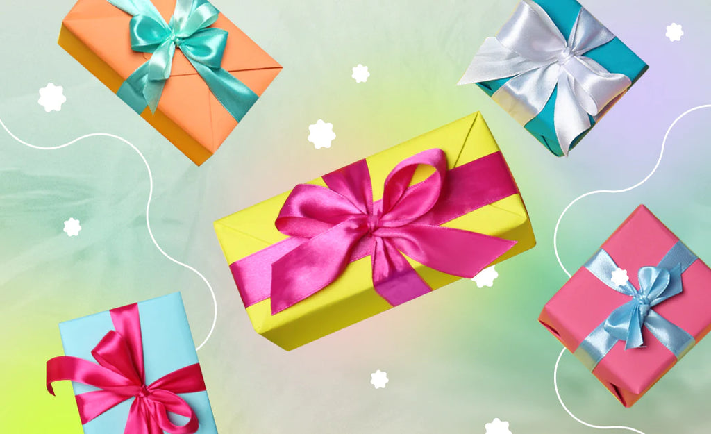 "Should I Give My Boss A Gift?" And Other Holiday Gifting Questions—Answered