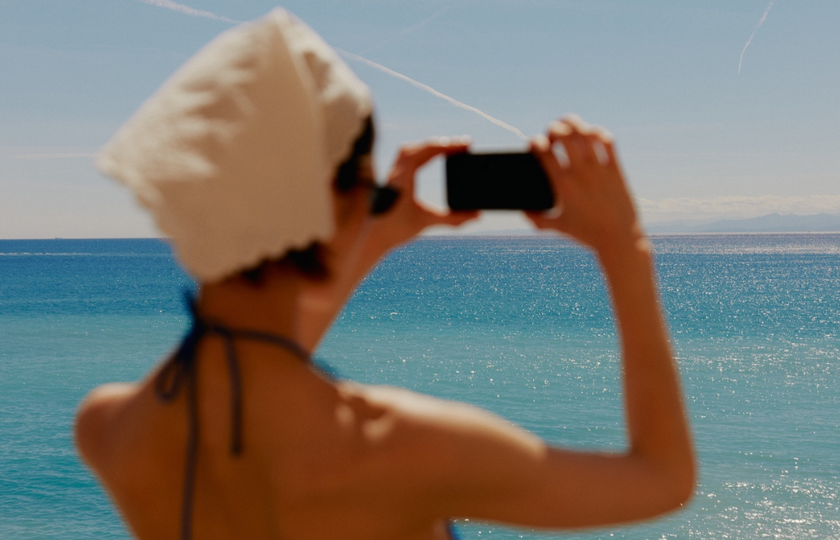 10 Holiday Trips Worth Your PTO, Based on Your OOO Vibe