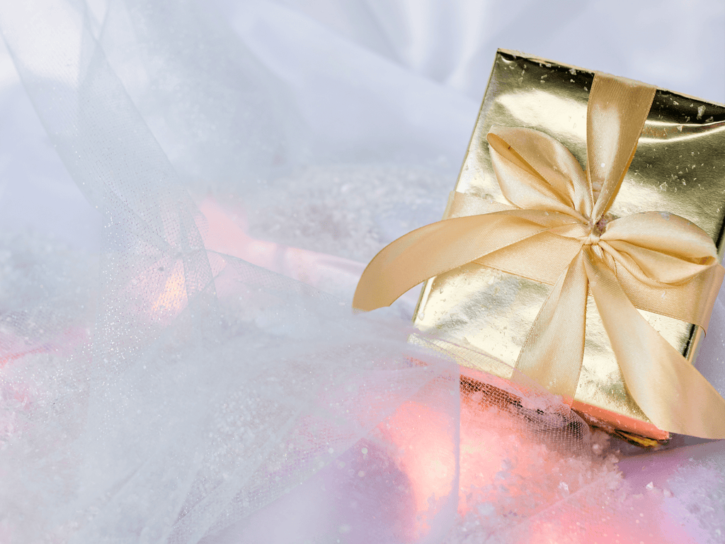 6 Gifts That Actually ~Give Back~ This Holiday Season