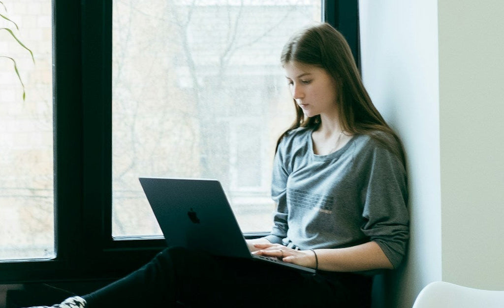 Freelance vs Full-Time Employee: Which Fits Your Life Right Now?