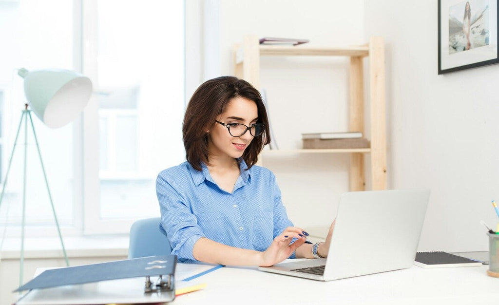 High Paying Jobs for Women: 21 Roles Worth the Pivot or Push
