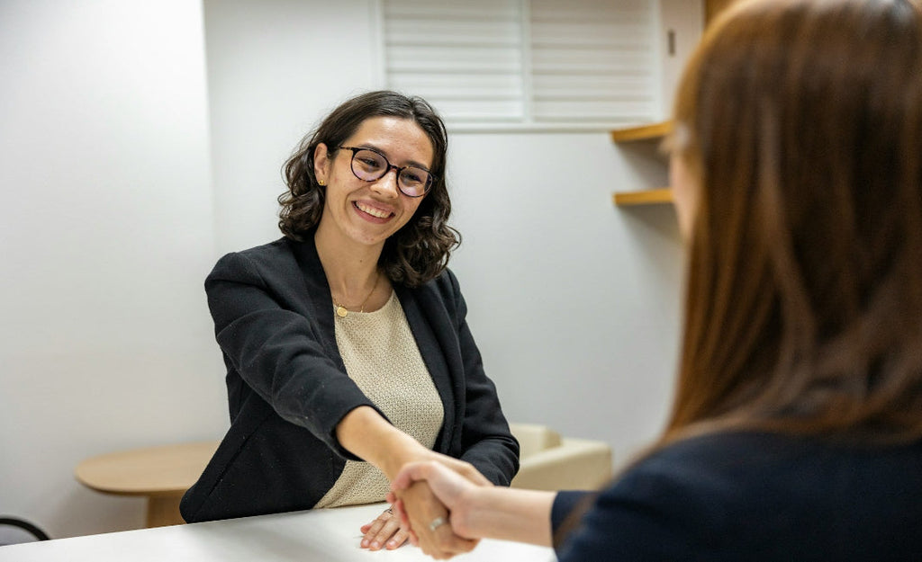 How to Answer "Tell Me About Yourself" Without Reciting Your Resume